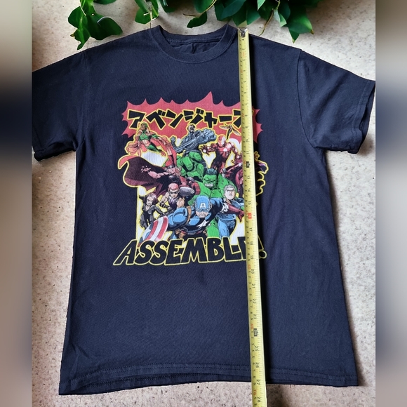 🌟2/$30 Sale!Mix & Match🌟 Marvel The Avengers Anime Style T-Shirt - Picture 5 of 6
